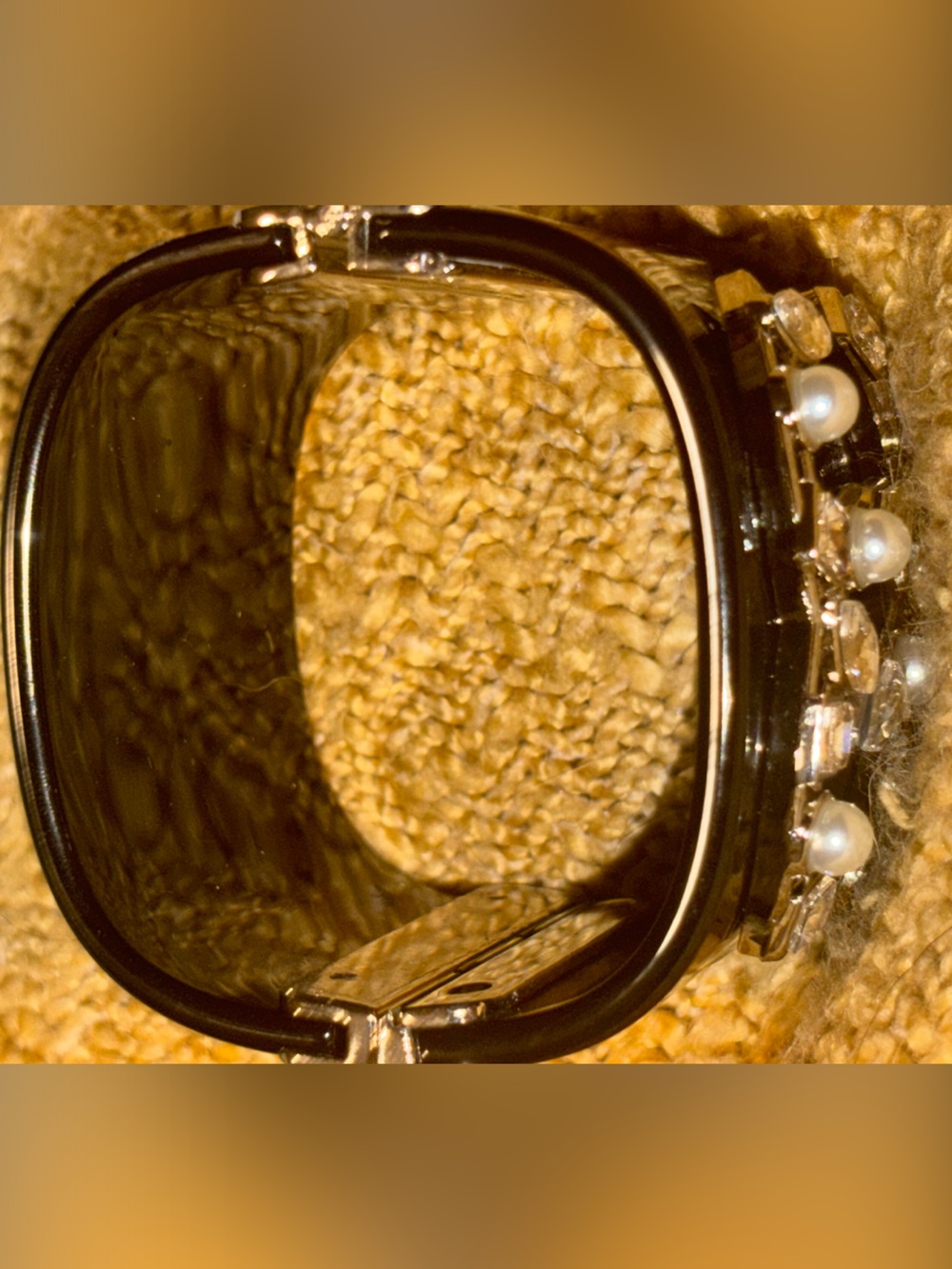 🪩🖤🔗  CC Cuff   🔗🖤🪩 - Picture 8 of 15